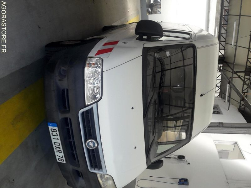 FIAT DUCATO FOURGON-NON ROULANT - Суцільнометалевий фургон: фото 1 FIAT DUCATO FOURGON-NON ROULANT - Суцільнометалевий фургон: фото 1