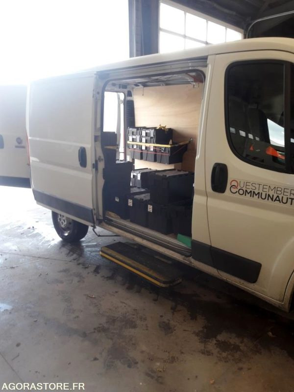 FIAT DUCATO L1/H1 Carburation essence/GNV 49511km 2019 - Суцільнометалевий фургон: фото 2 FIAT DUCATO L1/H1 Carburation essence/GNV 49511km 2019 - Суцільнометалевий фургон: фото 2