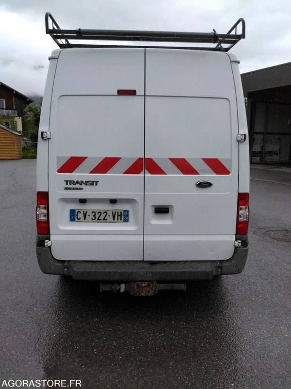 Fourgon Ford Transit - Суцільнометалевий фургон: фото 5 Fourgon Ford Transit - Суцільнометалевий фургон: фото 5