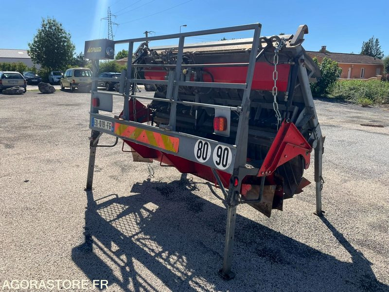 GRAVILLONNEUR ROLA 450 MAUGUIN D'OCCASION - Асфальтоукладальна машина: фото 3 GRAVILLONNEUR ROLA 450 MAUGUIN D'OCCASION - Асфальтоукладальна машина: фото 3