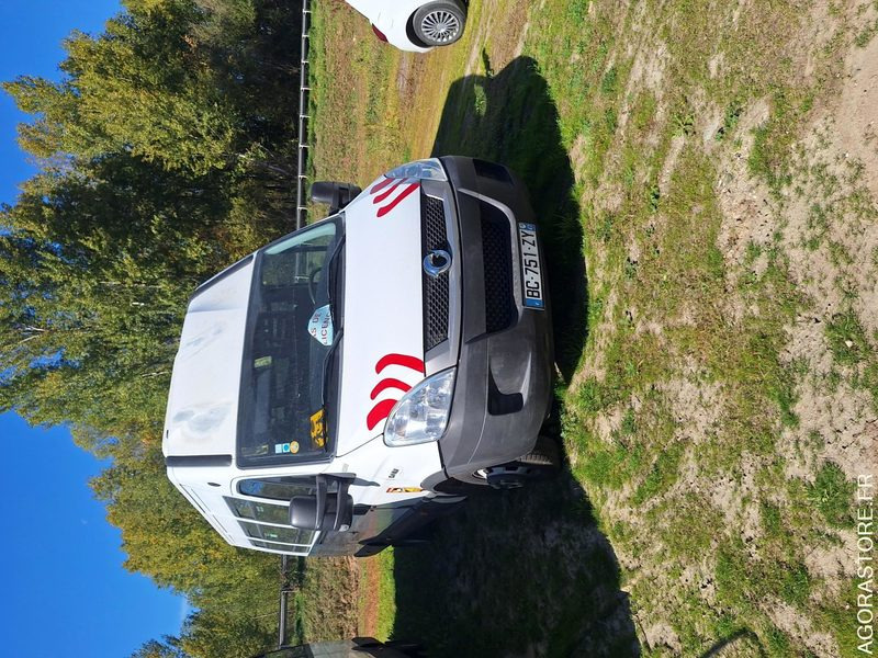 IVECO BUS DAILY N°102095 - Мікроавтобус, Пасажирський фургон: фото 1 IVECO BUS DAILY N°102095 - Мікроавтобус, Пасажирський фургон: фото 1