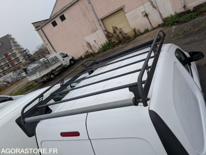 Легковий фургон KANGOO de 2013 avec galerie toit et attache remorque - 75 CV - 81 502 KM: фото 7