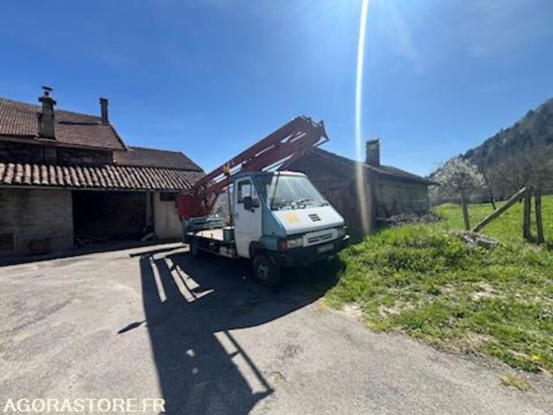 Nacelle 14 m sur Renault B70 fonctionnelle - Комерційний автомобіль: фото 2 Nacelle 14 m sur Renault B70 fonctionnelle - Комерційний автомобіль: фото 2