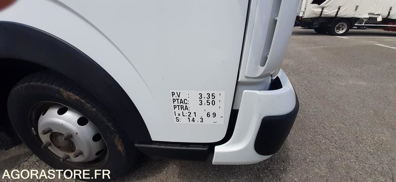 Nacelle Plateau RENAULT Maxity - 44000 km - 2008 - Комерційний автомобіль: фото 5 Nacelle Plateau RENAULT Maxity - 44000 km - 2008 - Комерційний автомобіль: фото 5