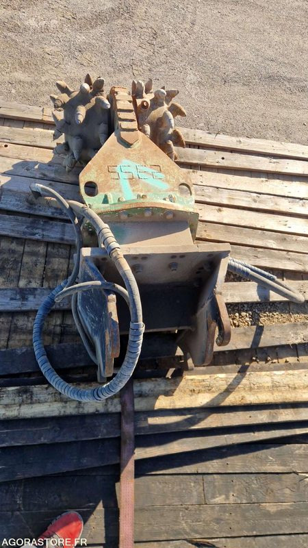 Fraise pour pelle 20t - Комунальна/ Спеціальна техніка: фото 4 Fraise pour pelle 20t - Комунальна/ Спеціальна техніка: фото 4