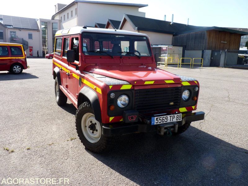 Land Rover Defender Long - Позашляховик: фото 1 Land Rover Defender Long - Позашляховик: фото 1