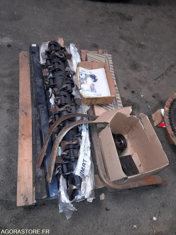 MASSEY FERGUSON 6455 avec ensemble outils Noremat - Трактор: фото 4 MASSEY FERGUSON 6455 avec ensemble outils Noremat - Трактор: фото 4