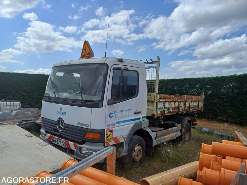 MERCEDES - ATEGO 815 - 2000 / 324 679 KM - DA177XB - Самоскид вантажівка: фото 2 MERCEDES - ATEGO 815 - 2000 / 324 679 KM - DA177XB - Самоскид вантажівка: фото 2