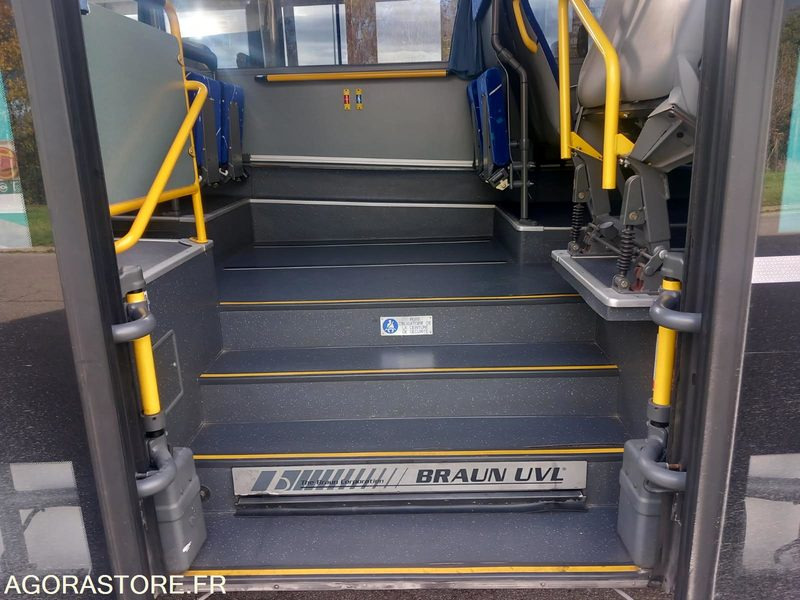 MERCEDES INTOURO N°083146 - Шкільний автобус: фото 3 MERCEDES INTOURO N°083146 - Шкільний автобус: фото 3