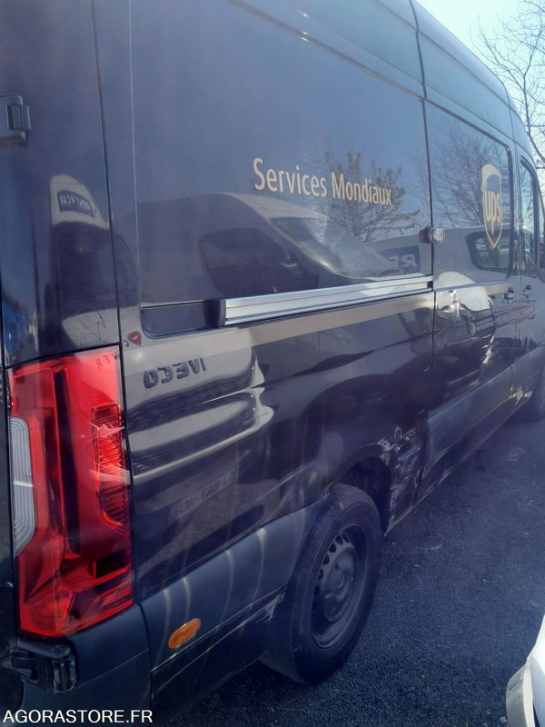 MERCEDES SPRINTER - 2020 - 137292 Kms - Суцільнометалевий фургон: фото 4 MERCEDES SPRINTER - 2020 - 137292 Kms - Суцільнометалевий фургон: фото 4