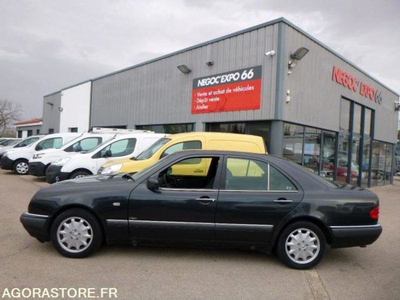 MERCEDES classe E 420 v8 W210 - 1996 - immatriculation espagnole - Легковий автомобіль: фото 2 MERCEDES classe E 420 v8 W210 - 1996 - immatriculation espagnole - Легковий автомобіль: фото 2