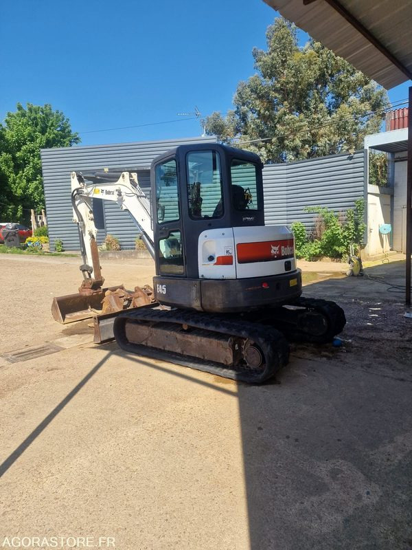 Міні-екскаватор MINI PELLE SUR CHENILLE CAOUTCHOUC BOBCAT 5T E45 AVEC 3 GODETS - 2017 - 1715h: фото 8
