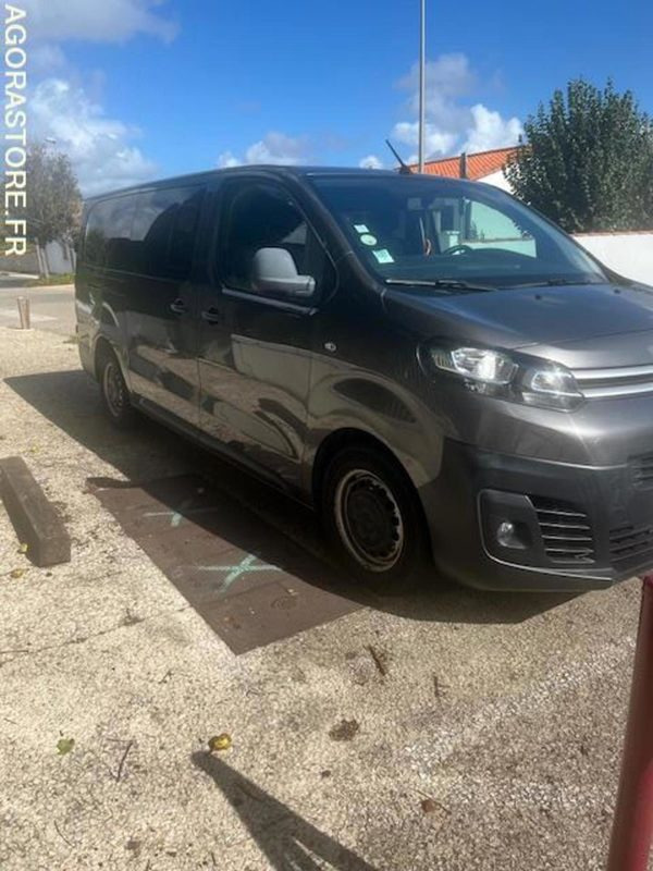 MINIBUS CITROEN JUMPY SPACETOURER 1.5L BHDI - 4 portes - 2019 - 182 000km - Мікроавтобус, Пасажирський фургон: фото 1 MINIBUS CITROEN JUMPY SPACETOURER 1.5L BHDI - 4 portes - 2019 - 182 000km - Мікроавтобус, Пасажирський фургон: фото 1