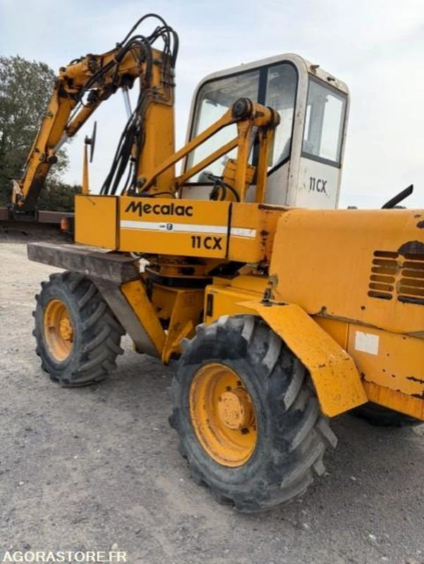 Mecalac 11CX - Екскаватор: фото 5 Mecalac 11CX - Екскаватор: фото 5