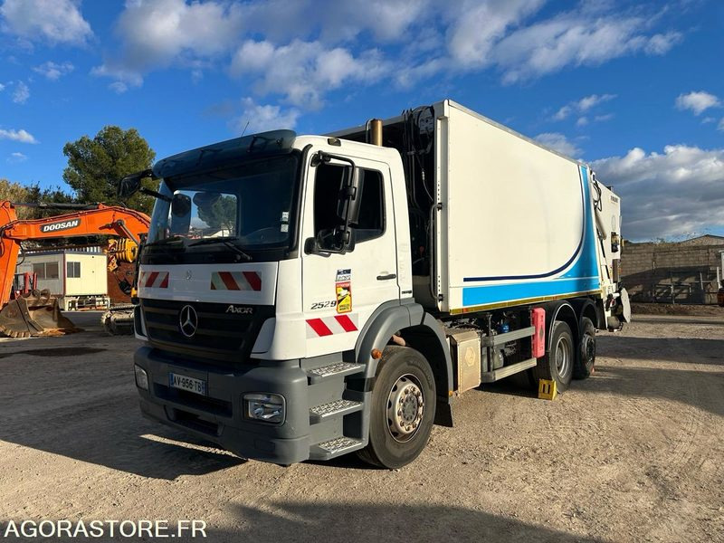 Mercedes Axor 2529 - 2010 - Сміттєвози: фото 1 Mercedes Axor 2529 - 2010 - Сміттєвози: фото 1