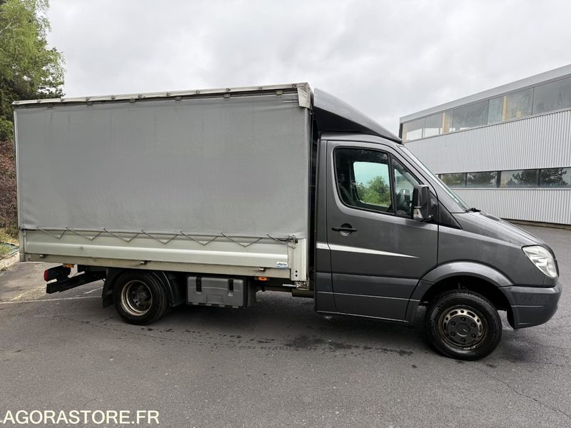 Mercedes Sprinter 519 empattement 3700 mm - 2011 - 258306KM - Суцільнометалевий фургон: фото 3 Mercedes Sprinter 519 empattement 3700 mm - 2011 - 258306KM - Суцільнометалевий фургон: фото 3