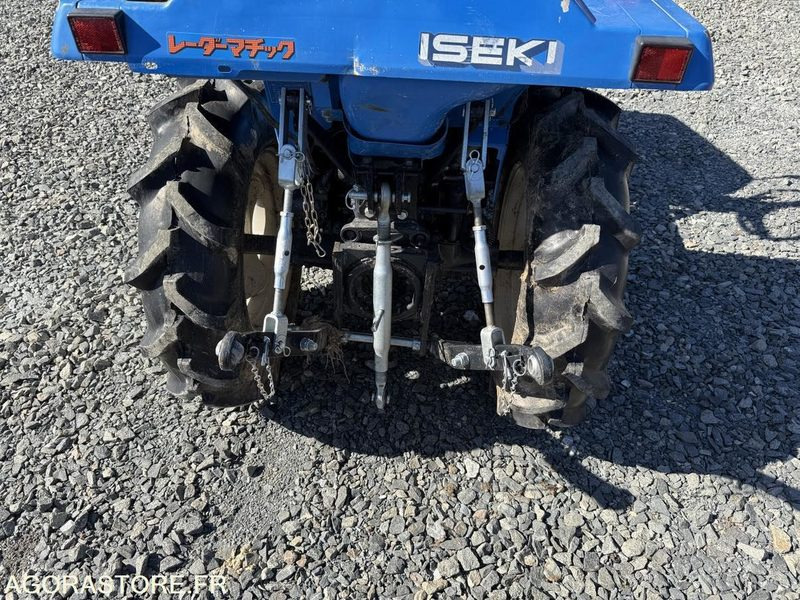 Micro tracteur iseki 157 , 16CV 4x4 3 cylindres , direction assistée - Трактор: фото 3 Micro tracteur iseki 157 , 16CV 4x4 3 cylindres , direction assistée - Трактор: фото 3