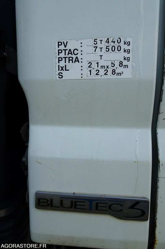 Mitsubishi Fuso - Сміттєвози: фото 4 Mitsubishi Fuso - Сміттєвози: фото 4