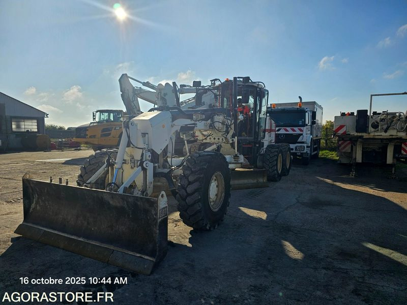 NIVELEUSE CATERPILLAR 140M 6X6 - 2010 / 14249H - (MNV003) - Грейдер: фото 1 NIVELEUSE CATERPILLAR 140M 6X6 - 2010 / 14249H - (MNV003) - Грейдер: фото 1