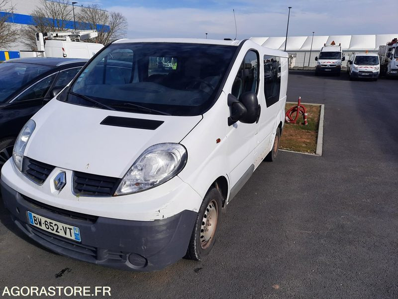 OPEL VIVARO - 2011 - 112 800KM - Суцільнометалевий фургон: фото 1 OPEL VIVARO - 2011 - 112 800KM - Суцільнометалевий фургон: фото 1