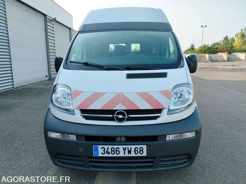 OPEL VIVARO - Суцільнометалевий фургон: фото 2 OPEL VIVARO - Суцільнометалевий фургон: фото 2