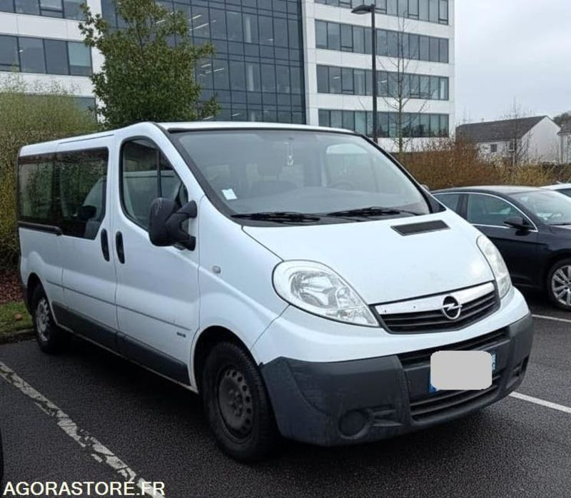Opel Vivaro Combi 9 places L2H1 -2.0 cdti 120ch - Roulant - Мікроавтобус, Пасажирський фургон: фото 1 Opel Vivaro Combi 9 places L2H1 -2.0 cdti 120ch - Roulant - Мікроавтобус, Пасажирський фургон: фото 1