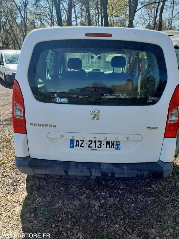 PARTNER TEPEE II 1,6 Hdi 110 FAP LOISIRS - 258846 - 2010 - Легковий автомобіль: фото 2 PARTNER TEPEE II 1,6 Hdi 110 FAP LOISIRS - 258846 - 2010 - Легковий автомобіль: фото 2