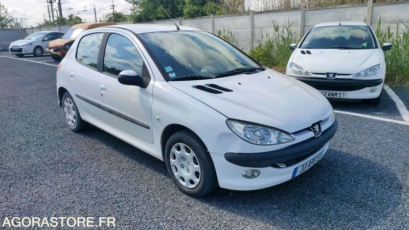 PEUGEOT 206 - 2005 - 209619kms - Легковий автомобіль: фото 3 PEUGEOT 206 - 2005 - 209619kms - Легковий автомобіль: фото 3