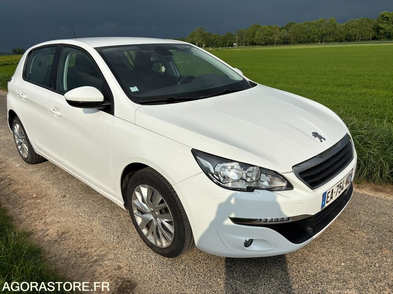 PEUGEOT 308 DIESEL 1.6 L HDI - Легковий автомобіль: фото 1 PEUGEOT 308 DIESEL 1.6 L HDI - Легковий автомобіль: фото 1