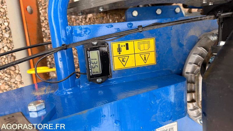 POGET RDT 60 RABOT DESHERBEUR TRACTÉ - Техніка для саду та городу: фото 4 POGET RDT 60 RABOT DESHERBEUR TRACTÉ - Техніка для саду та городу: фото 4