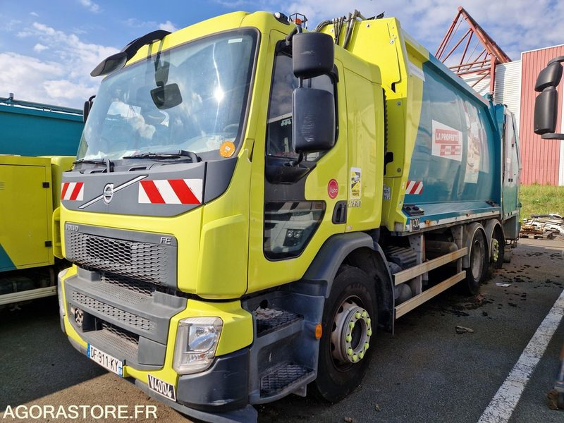 *PORTEUR BOM 26T VOLVO GEESINK- 121117 KM - 2014 (4004) - Сміттєвози: фото 1 *PORTEUR BOM 26T VOLVO GEESINK- 121117 KM - 2014 (4004) - Сміттєвози: фото 1