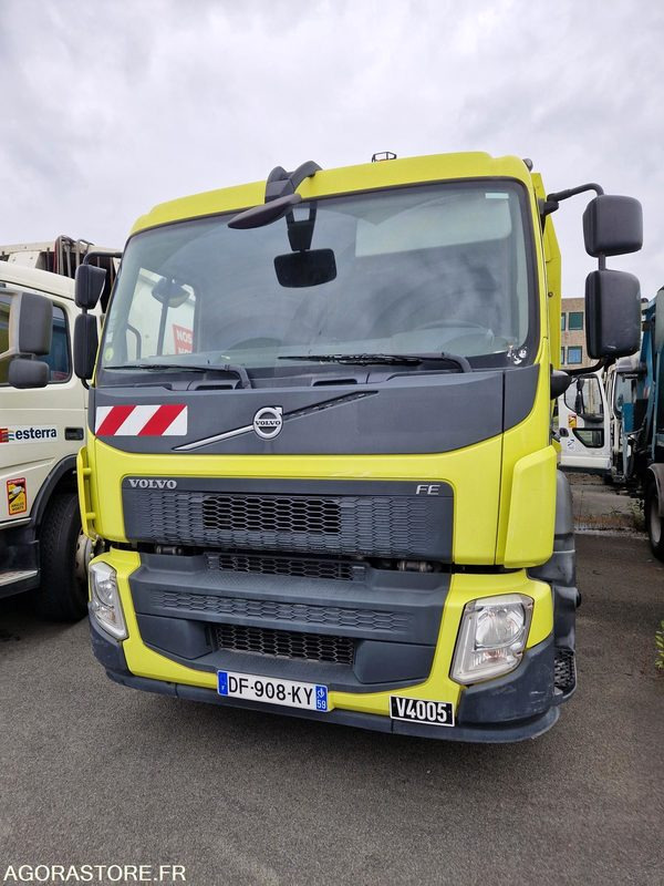 PORTEUR BOM 26T VOLVO GEESINK (C4005) 2014 (120579 KMS) - Сміттєвози: фото 3 PORTEUR BOM 26T VOLVO GEESINK (C4005) 2014 (120579 KMS) - Сміттєвози: фото 3