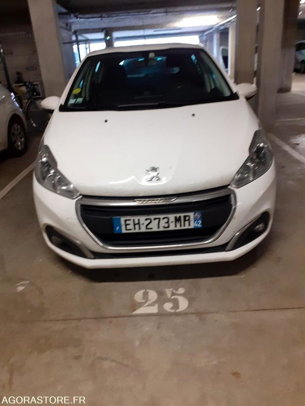 Peugeot 208 - 2016 - 225495 kms - Легковий автомобіль: фото 4 Peugeot 208 - 2016 - 225495 kms - Легковий автомобіль: фото 4