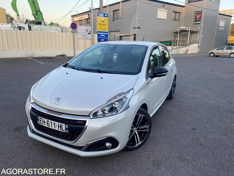 Peugeot 208 gt line - 2016 - 94384km - Легковий автомобіль: фото 3 Peugeot 208 gt line - 2016 - 94384km - Легковий автомобіль: фото 3