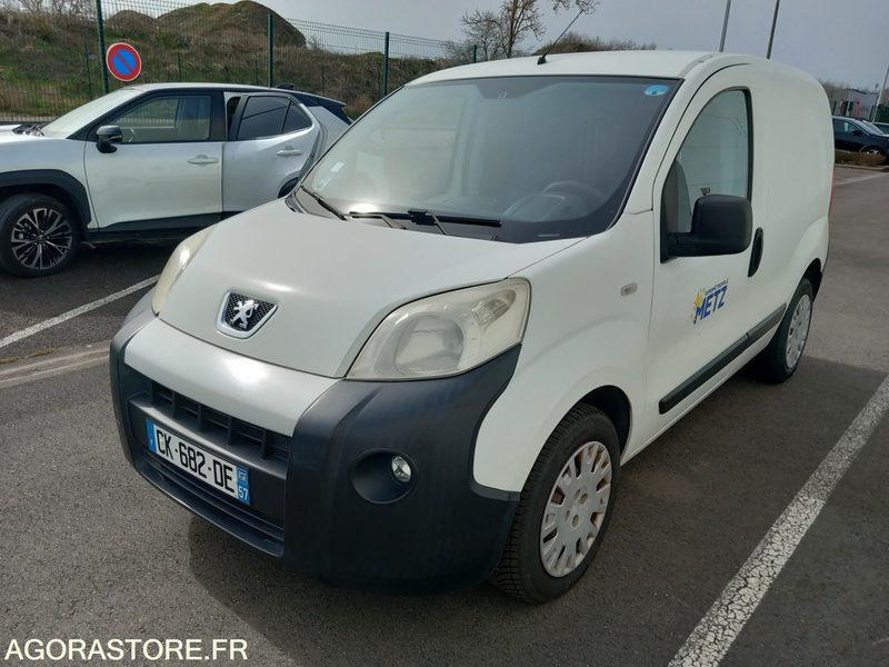 Peugeot Bipper 1.3 HDi FAP 75 cv - 113 000 km - MOTEUR HS - CK-682-DE - Легковий фургон: фото 1 Peugeot Bipper 1.3 HDi FAP 75 cv - 113 000 km - MOTEUR HS - CK-682-DE - Легковий фургон: фото 1
