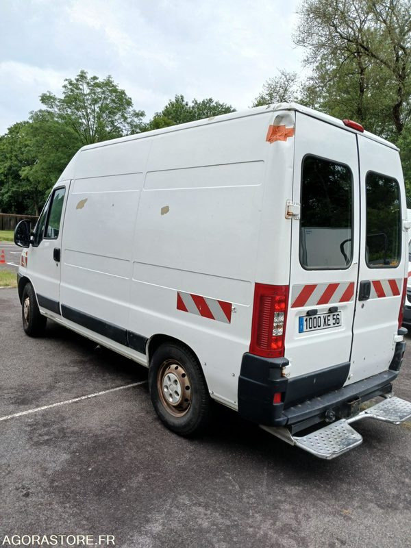 Peugeot Boxer (51802) - Суцільнометалевий фургон: фото 2 Peugeot Boxer (51802) - Суцільнометалевий фургон: фото 2