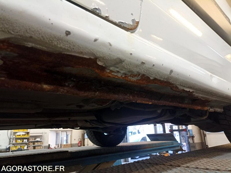 Peugeot Partner (pour pièces) - Легковий фургон: фото 4 Peugeot Partner (pour pièces) - Легковий фургон: фото 4