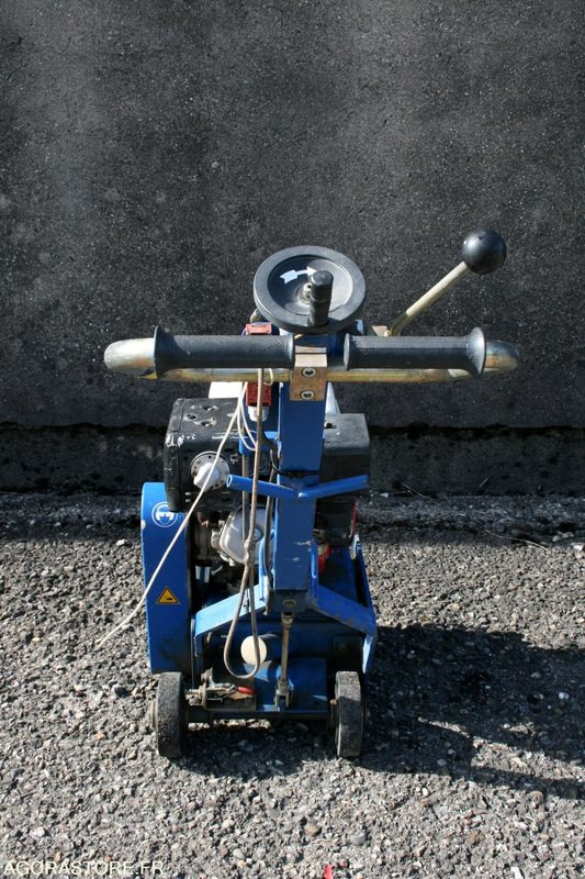 RABOTEUSE BLASTRAC 250 - Затирочна машина: фото 2 RABOTEUSE BLASTRAC 250 - Затирочна машина: фото 2