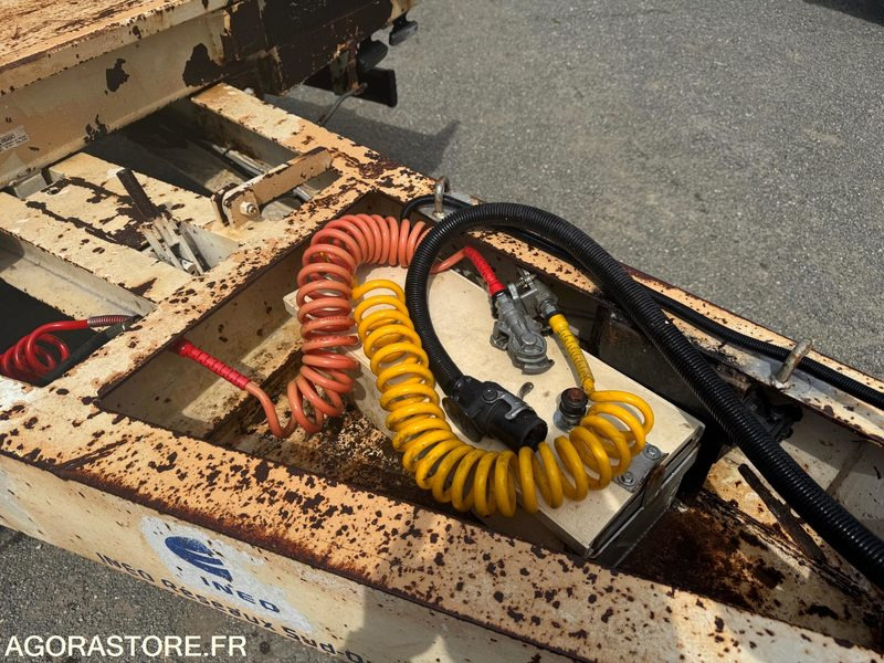 Низькорамна платформа причіп REMORQUE MASSO: фото 9 Низькорамна платформа причіп REMORQUE MASSO: фото 9