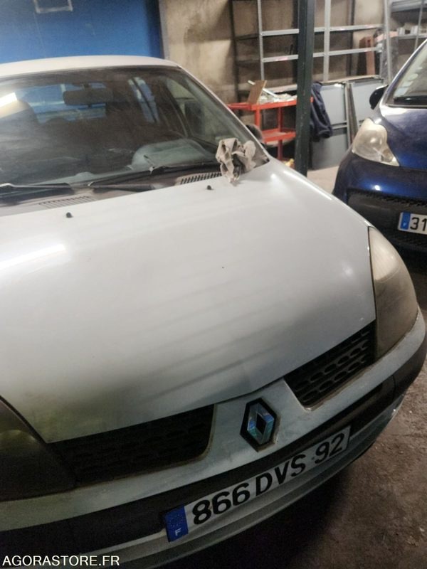 RENAULT CLIO - Легковий автомобіль: фото 2 RENAULT CLIO - Легковий автомобіль: фото 2