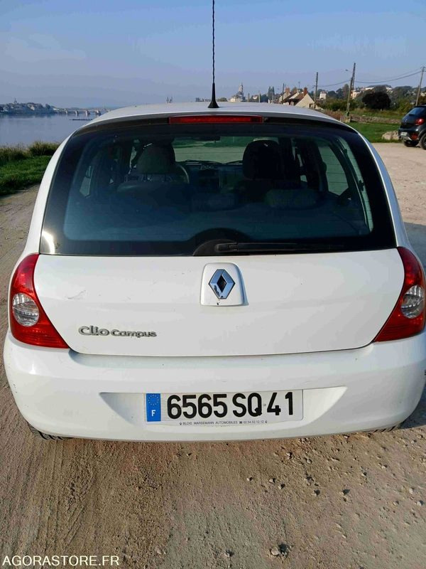 RENAULT CLIO II 1.5 DCI DE 2008 - Легковий автомобіль: фото 5 RENAULT CLIO II 1.5 DCI DE 2008 - Легковий автомобіль: фото 5