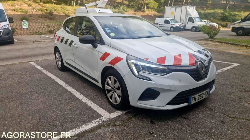 RENAULT CLIO V - 2020 / 200057 KM (FN-262-CM) - Легковий автомобіль: фото 2 RENAULT CLIO V - 2020 / 200057 KM (FN-262-CM) - Легковий автомобіль: фото 2