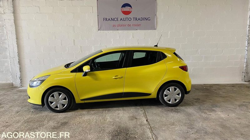 RENAULT ClIO IV 5 Portes 1.5 DCI FAP ECO2 S&S 75 CV - 2P013 - 231 897km - Легковий автомобіль: фото 1 RENAULT ClIO IV 5 Portes 1.5 DCI FAP ECO2 S&S 75 CV - 2P013 - 231 897km - Легковий автомобіль: фото 1