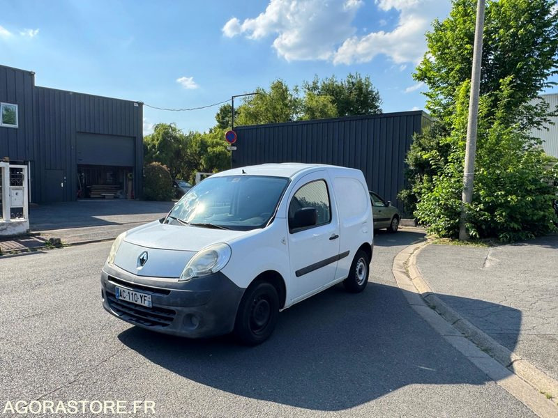 RENAULT KANGOO 1.6 90 ESSENCE - 31 000 KM - Легковий фургон: фото 4 RENAULT KANGOO 1.6 90 ESSENCE - 31 000 KM - Легковий фургон: фото 4