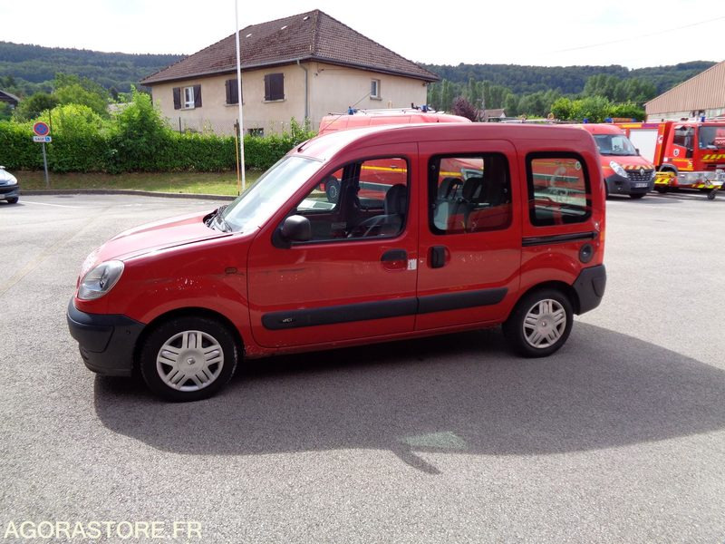 RENAULT KANGOO 2252 YJ 25 - Легковий автомобіль: фото 3 RENAULT KANGOO 2252 YJ 25 - Легковий автомобіль: фото 3