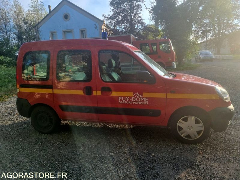 RENAULT KANGOO - 4366 XM 63 - 2003 - Легковий автомобіль: фото 4 RENAULT KANGOO - 4366 XM 63 - 2003 - Легковий автомобіль: фото 4