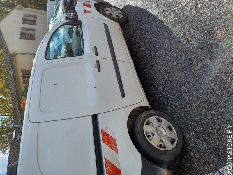 RENAULT KANGOO / REF SCP : 959 - Суцільнометалевий фургон: фото 2 RENAULT KANGOO / REF SCP : 959 - Суцільнометалевий фургон: фото 2