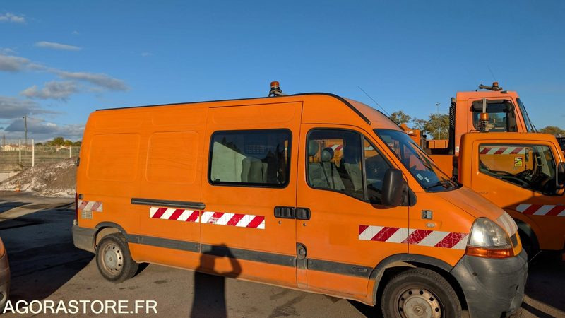 RENAULT MASTER FM-521-JQ - 2006 - Суцільнометалевий фургон: фото 2 RENAULT MASTER FM-521-JQ - 2006 - Суцільнометалевий фургон: фото 2