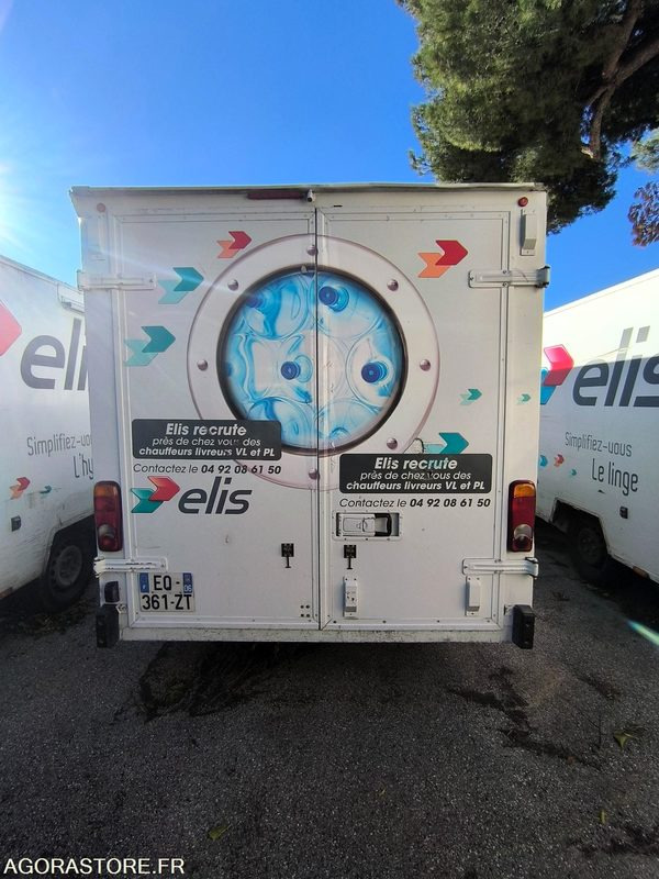 Суцільнометалевий фургон RENAULT MASTER III - 2017 - 239581 Kms: фото 6 Суцільнометалевий фургон RENAULT MASTER III - 2017 - 239581 Kms: фото 6