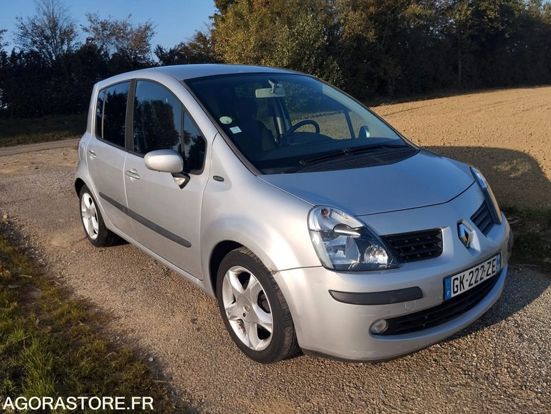 RENAULT MODUS - 102000 KILOMETRES - ESSENCE - Легковий автомобіль: фото 2 RENAULT MODUS - 102000 KILOMETRES - ESSENCE - Легковий автомобіль: фото 2